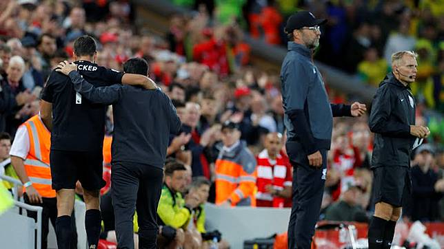 Klopp Senang Kondisi Alisson Sudah Mulai Membaik