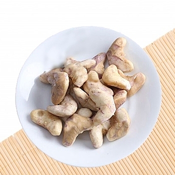 菱角是秋天的健康美食~官田特產~產地直送，外島不配送。到貨日以客服通知為主n預購中，10/15起供貨