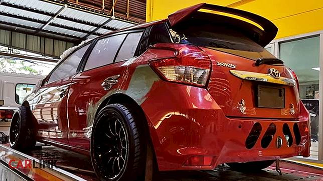 Gr Yaris 鴨王 沒贏面 Toyota Yaris 700hp Fr 超任性豪改版 Carlink鏈車網 Line Today