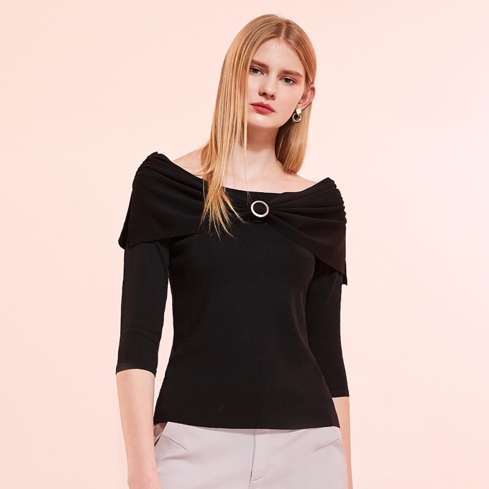 訂單為現貨寄出,提供15日內退換貨服務商品貨號:93030014model資訊:s號、高176cm、胸80cm、腰61cm、臀88cm