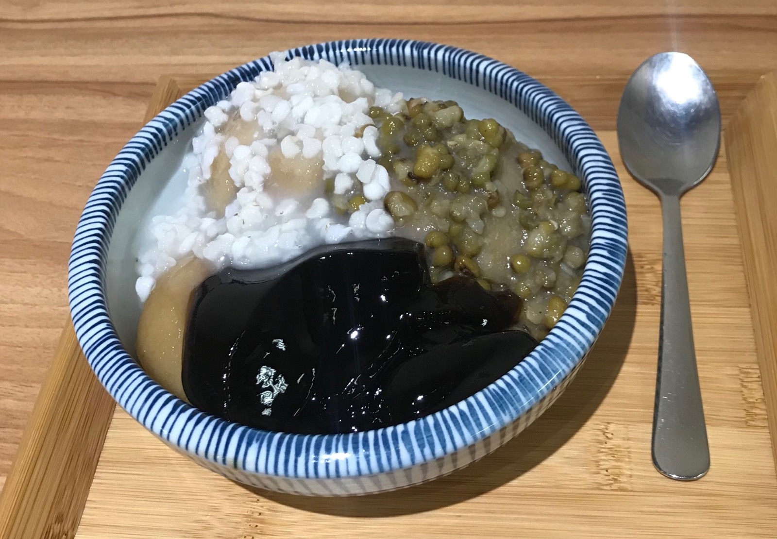 甜在心糖水舖 - 金咕溜豆花