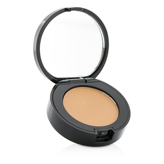 分類: 調色霜 質地: 柔滑細膩 上妝效果:為非常深色的黑眼圈提供額外的覆蓋面包含bisque及peach色調可打造自然無瑕的妝容為了獲得最佳的覆蓋效果請用於黃色系遮瑕膏下