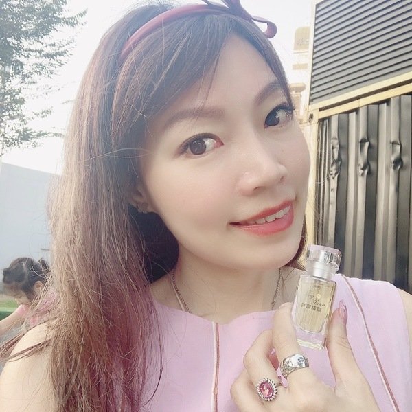 倪倪愛香氛－（開運香水推薦）女星名媛貴婦網紅桃花運勢爆棚私藏秘密武器-庭園香氛SPA金旺系列奇蹟禮盒／桃花系列心花開禮盒開箱直擊分享