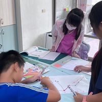 龍華國小家長讀書會(陳世虎老師主持)
