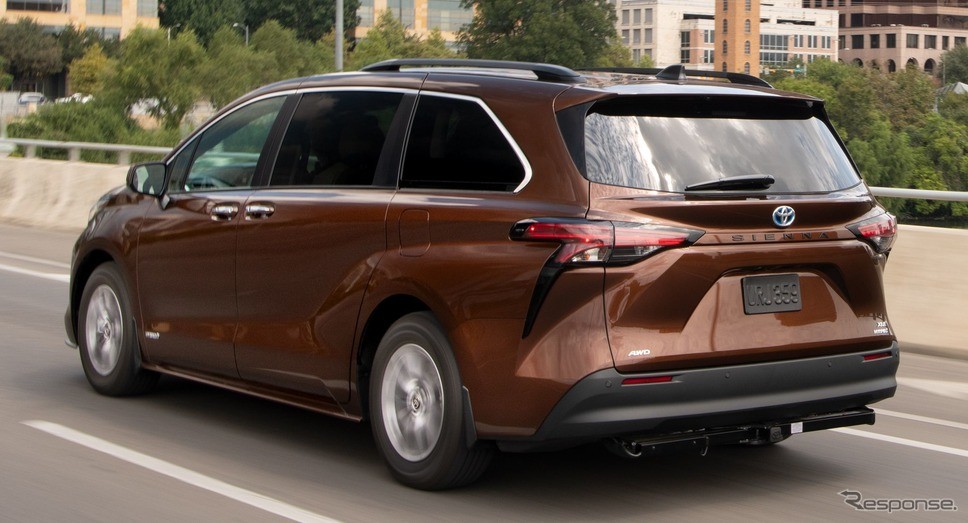 トヨタ シエナ 新型 全車ハイブリッドの大型ミニバン 11月米国発売