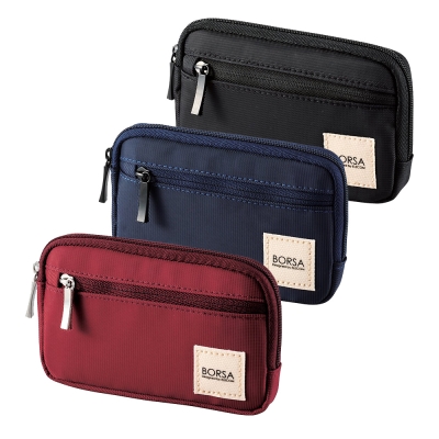 可收納手機電池、隨身充電器、行動Wi-Fi、線材等物品的收納包”BORSA”可分類收納各種線材 收納包的正面附有小拉鍊袋