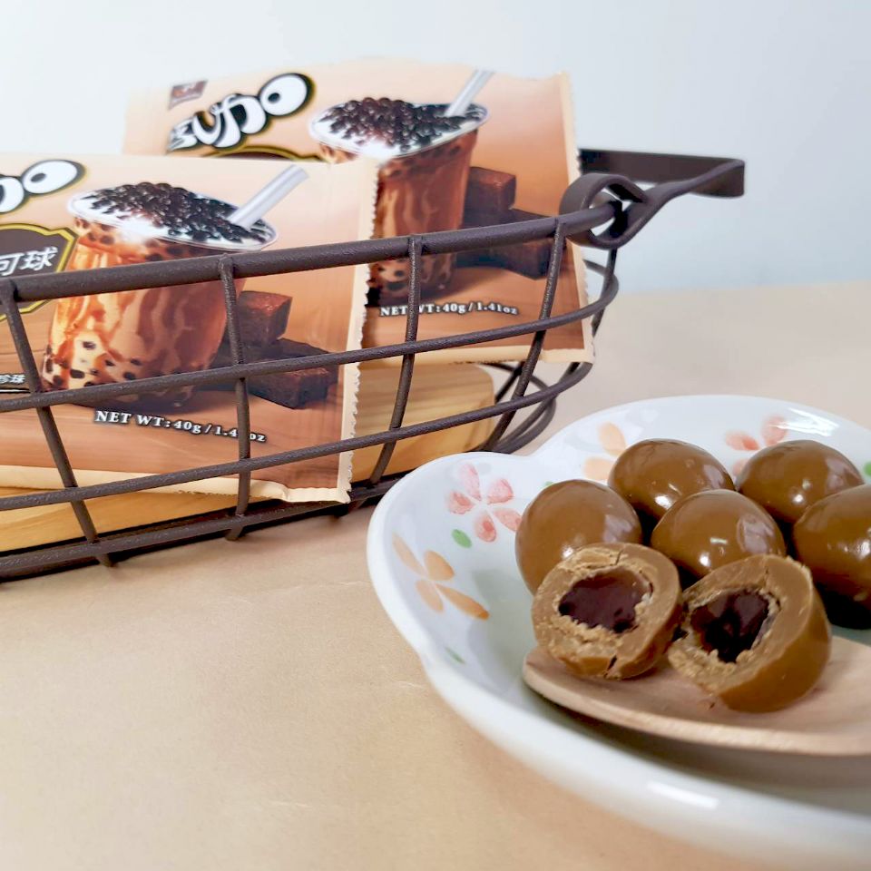 濃郁的黑糖香配上帶有嚼勁的珍珠，還真的會有喝黑糖珍奶的錯覺，而不是在吃巧克力。