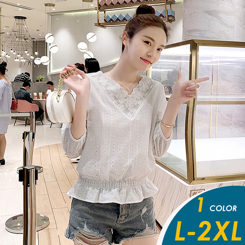 不挑身形 減齡顯瘦簍空設計 透氣好穿偏小版 請選大1~2碼通勤約會穿搭都適合材質與尺碼請見圖表說明絕佳質感 值得擁有現貨3天內出貨無現貨需等7-10天下單前可先用聊聊詢問商品一律從台灣桃園出貨#吹毛求