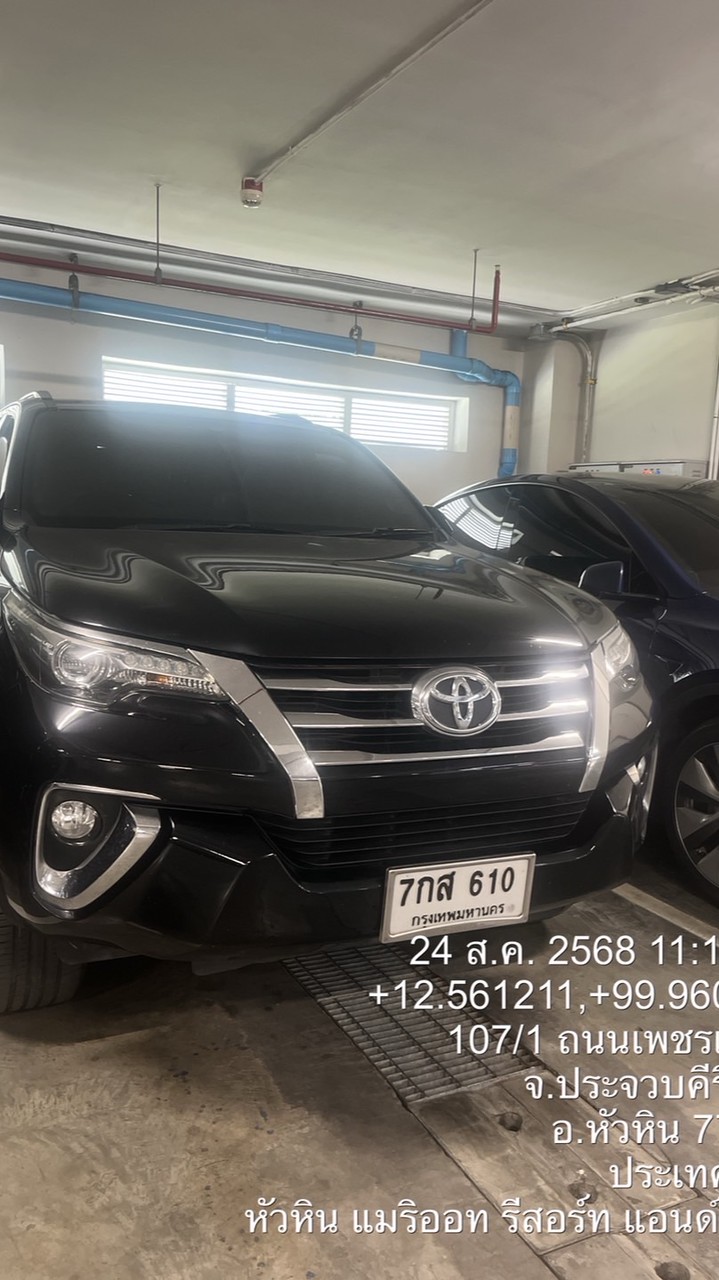 Fortuner Black Car