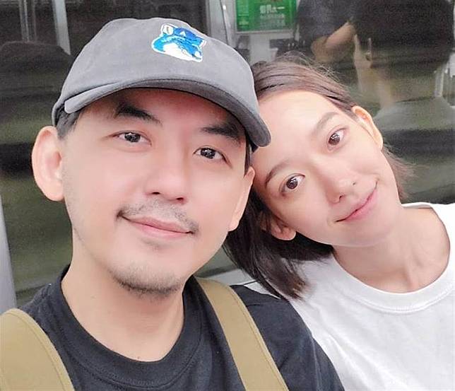 黃子佼與孟耿如即將在4月結婚，今（25）日伴郎伴娘也曝光。（圖／翻攝自孟耿如臉書）
