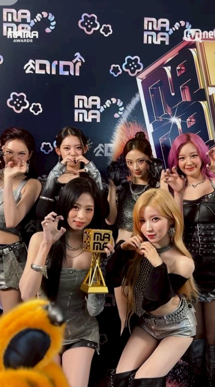 baby monster & monster