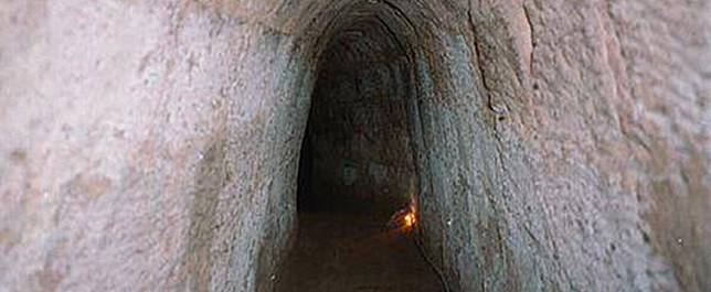 15 Gambar yang Bakal Bikin Pengidap Claustrophobia Merinding!