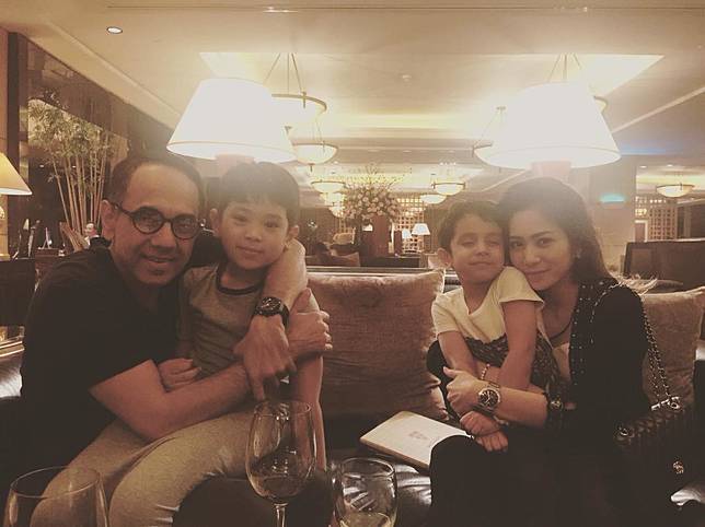 ™ Yuk Intip! Potret Kehidupan Terkini Ratu FTV Bunga Zainal, 