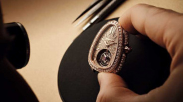 超微型陀飛輪搭配靈蛇經典造型！寶格麗Serpenti Seduttori系列腕錶 2020新作閃耀極致魅力