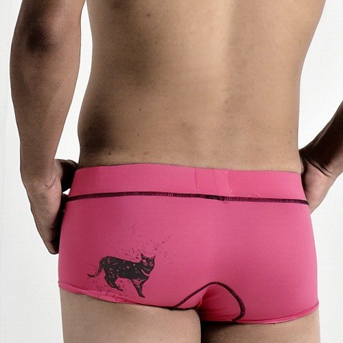 延續上一彈的透氣材質，還有一些新的動物朋友一起加入我們，準備攻佔您的內裡世界，想要不一樣的感覺請千萬別錯過。