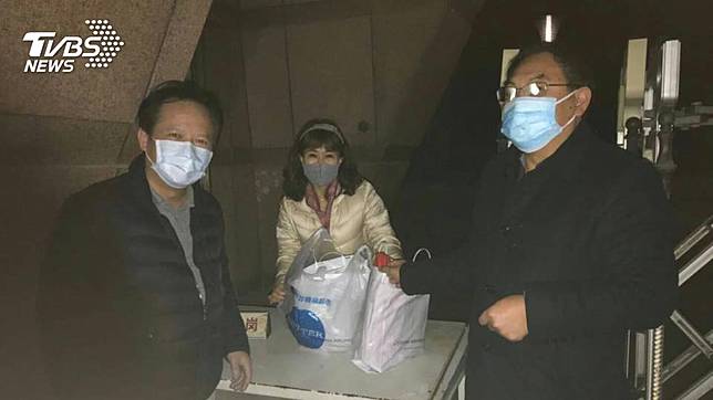 台灣網友起抵這位血友病童媽後砲轟批評，資深媒體人黃暐瀚不以為然。(圖／TVBS)