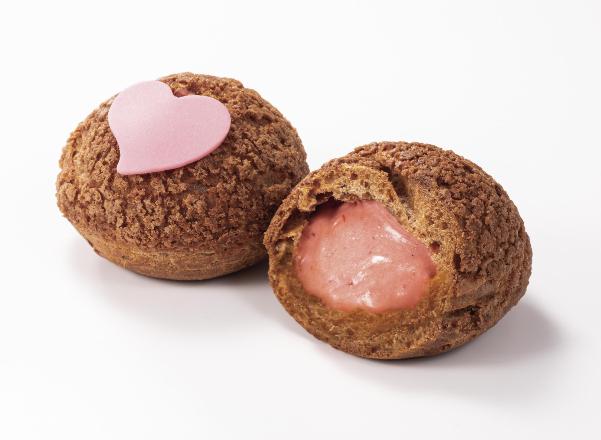 頂級泡芙絕對要吃！日人氣YOKU MOKU咖啡快閃店登場，奶茶生乳捲、草莓奶油泡芙太誘人