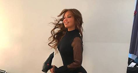 Instagram @thalia ()