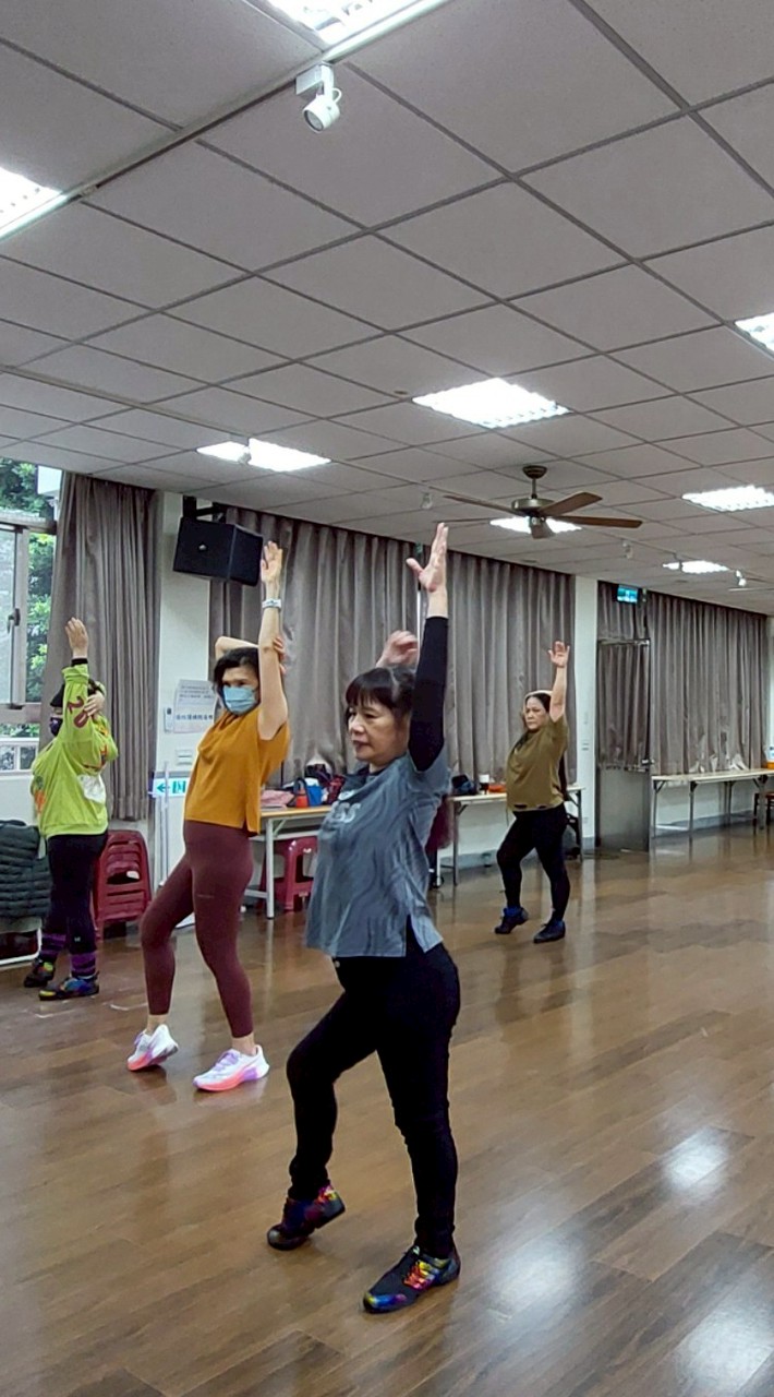 李美枝舞蹈B班