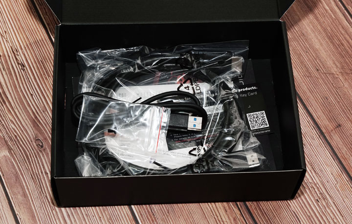 支援 4K 高畫質通過、1080p/60fps 串流直播與超低延遲擷取神器！圓剛 AVerMedia 個性化實況擷取盒 GC551 開箱評測！