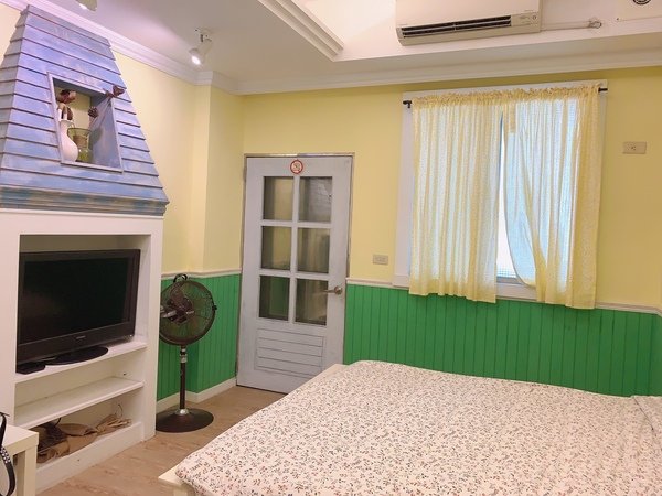 「花蓮旅遊」花蓮租車三天二夜輕旅行自駕遊，盛夏消暑追鯨趣-花蓮永宬租車，老時光燒肉酒肴，欣欣麵館不是麵店，小花公寓民宿與窩WOW青年旅館直擊分享