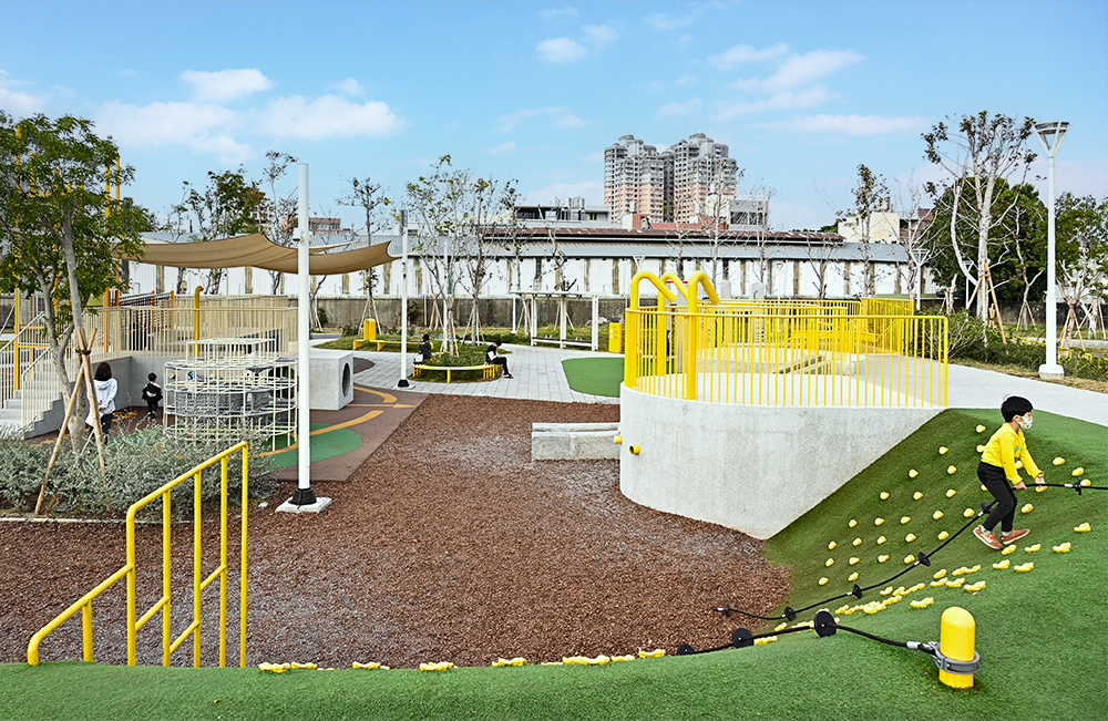 前鎮區籬仔內公園工業風格的強烈特色，讓人想一去再去 。(攝影/Carter)