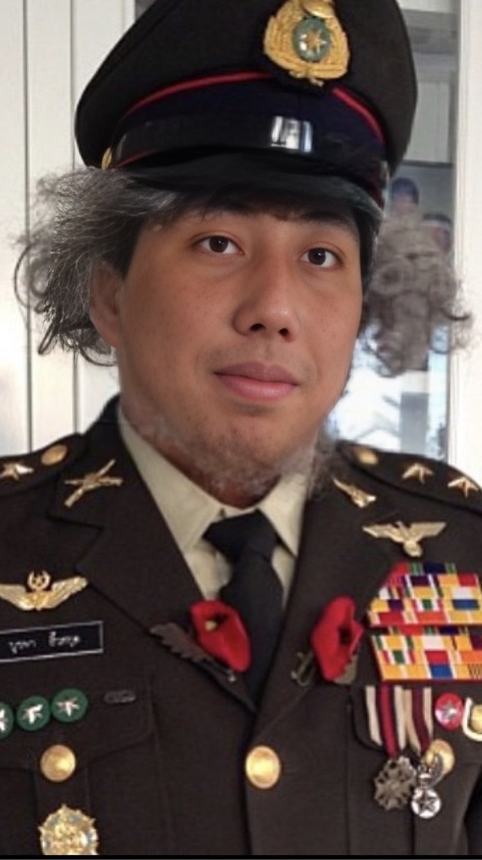 ชมรมกลาง แบดมินตัน