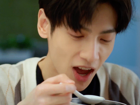 陸劇令人著迷的霸道總裁1：《半是蜜糖半是傷》袁帥