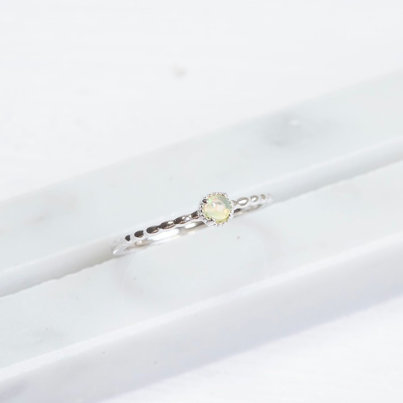 蛋白石925純銀蛋糕爪鑲戒指