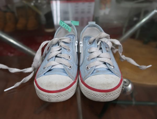 洗鞋一洗鞋劑一洗布鞋一洗NIKE鞋一洗小白鞋一洗運動鞋一洗鞋子一洗NB鞋
