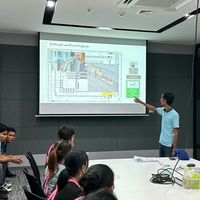 พนักงานเข้า - ออก SOCN
