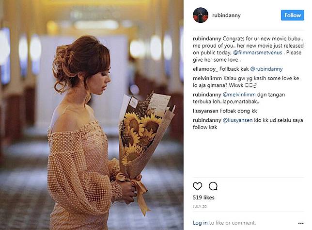 10 Foto Romantisnya Pamela Bowie Bareng Kekasih, Makin Lengket Aja Nih