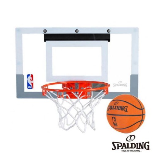 【商品資訊】定價：1150元名稱 : 斯伯丁 SPALDING NBA 等比例 小 籃板 籃球(透明籃板+彈簧鋼框)材質 : 聚碳酸酯尺寸:46公分*27公分籃框材質 : 鋼 直徑 22 公分籃球材質