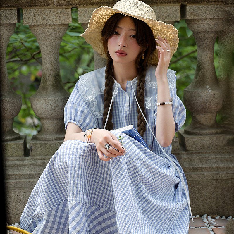 娃娃領格紋拼接洋裝|連衣裙|夏款|Sora-1232