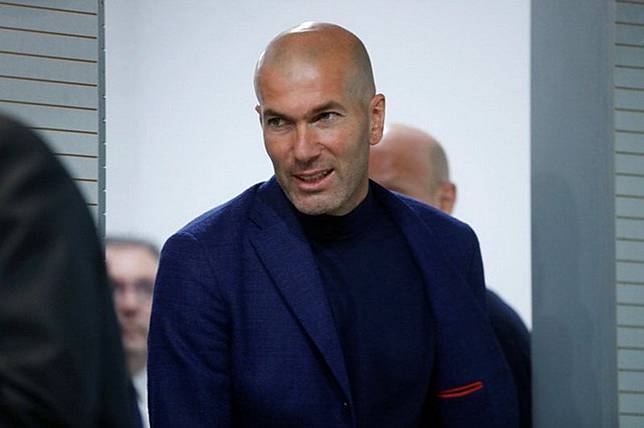 Zidane Tolak Kembali Tangani Real Madrid