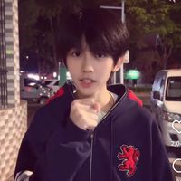 國小國中男男群