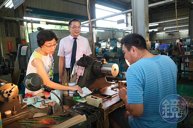 入口鑽出金番外篇 他住的里有1200個董事長他用跟屁蟲哲學把生意做大 鏡週刊 Line Today