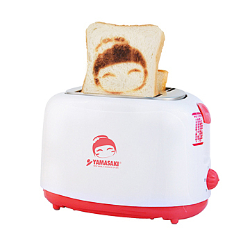 ◆麵包可烤出優子微笑圖案n◆Cool Touch防燙傷外殼n◆中途停止鍵n◆六段式烘烤濃度設定