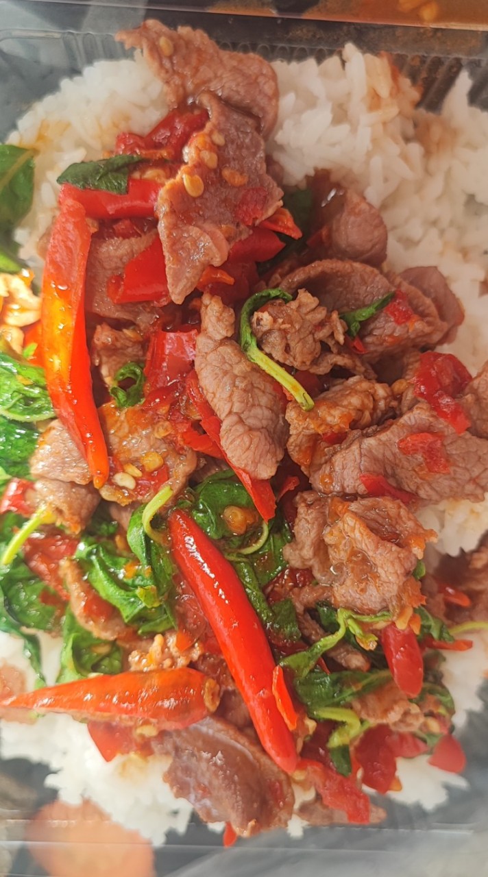 อาหารตามสั่งอร่อยดีนะ