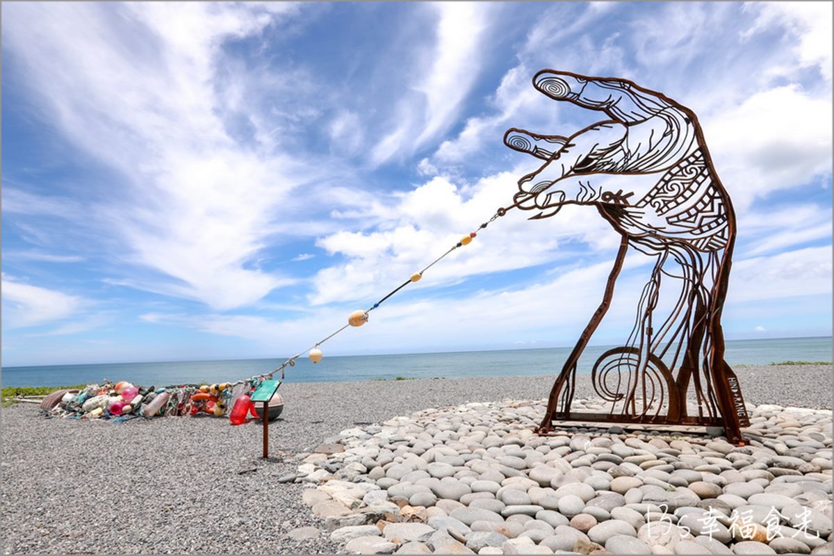 台東不只三仙台！洗版IG５美拍祕境：復古屋頂卡飛天公車、最美海景候車亭