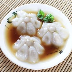 ◎『梅花肉圓』、『蒸健康香芋梅花肉圓』餡料豐富可口，清蒸簡單上桌。|◎|◎1.梅花肉圓﹝55g/顆，10顆/盒，內附醬油包(25g/包，2包/盒)、辣椒包(15g/包，2包/盒)﹞*5盒。2.蒸健康香