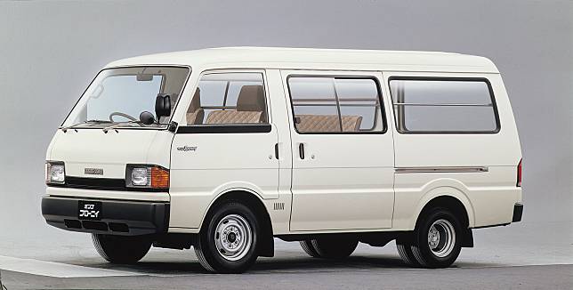 睽違9年再度復出 Mazda Toyota 商用車合作第二彈bongo Brawny 正式亮相 Carstuff人車事 Line Today