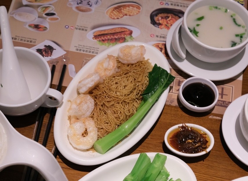 澳門翠華, 澳門餐廳, 百老匯餐廳, 澳門港式餐廳, 豬仔包