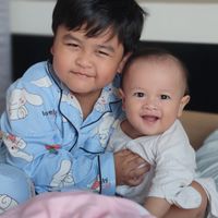 ร้านน้องดินน้องแดนไทย