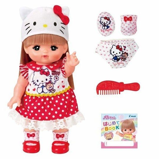 〔小禮堂〕小美樂娃娃 x Hello Kitty 照顧寶寶玩偶玩具組 《紅白》洋娃娃.兒童玩具 4977554-51466