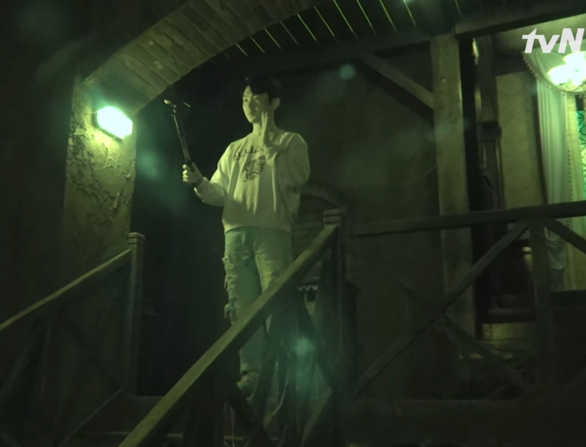 《雖然是精神病但沒關係》超狂佈景5：文英家可怕地下室！媽媽在看你～