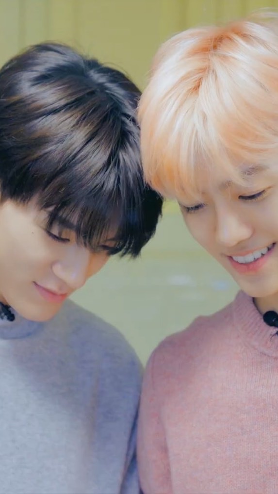 NOMIN🐶🐰 OpenChat