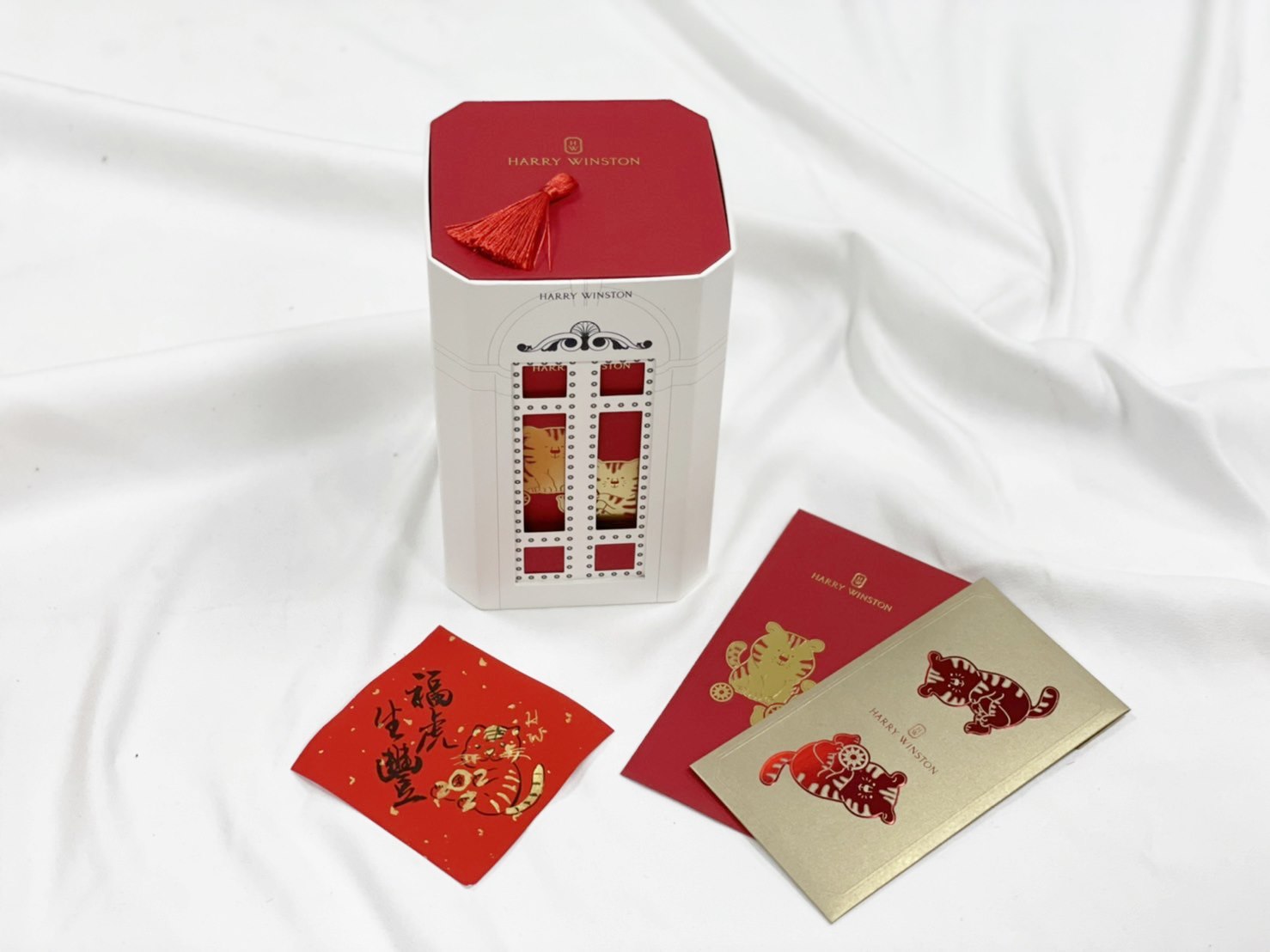 【過年禁忌】過年紅包6大禁忌大公開！紅包袋直式、橫式效果大不同？壓歲錢馬上花掉小心大漏財！-1