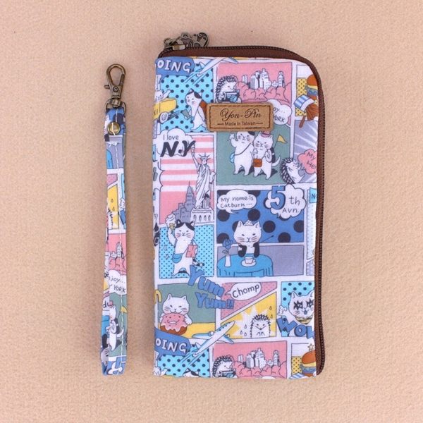 產地:台灣製造 材質:棉布與透明防水膜高熱.高壓貼合 特性:防潑水,抗污,耐用,好清洗