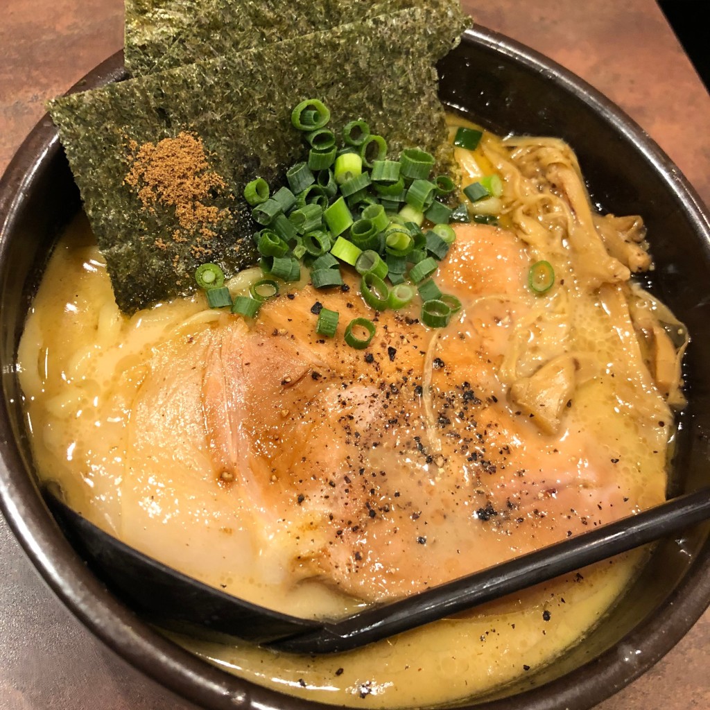 ekoekko-tさんが投稿した山田南ラーメン / つけ麺のお店麺処 とりぱん/メンドコロトリパンの写真